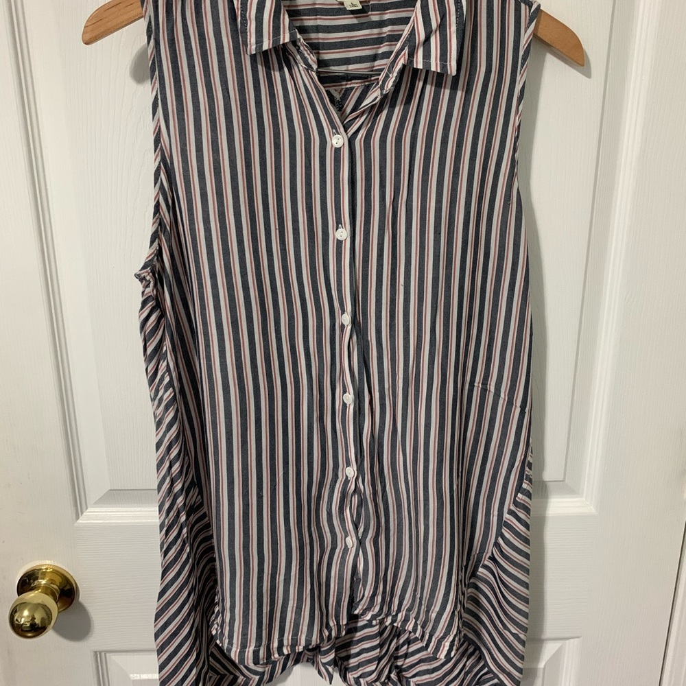 Stripped oversized top